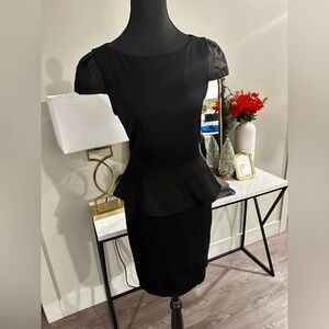 Alice + Olivia Employed Peplum Knee Length Faux Cap Sleeve Dress size Small